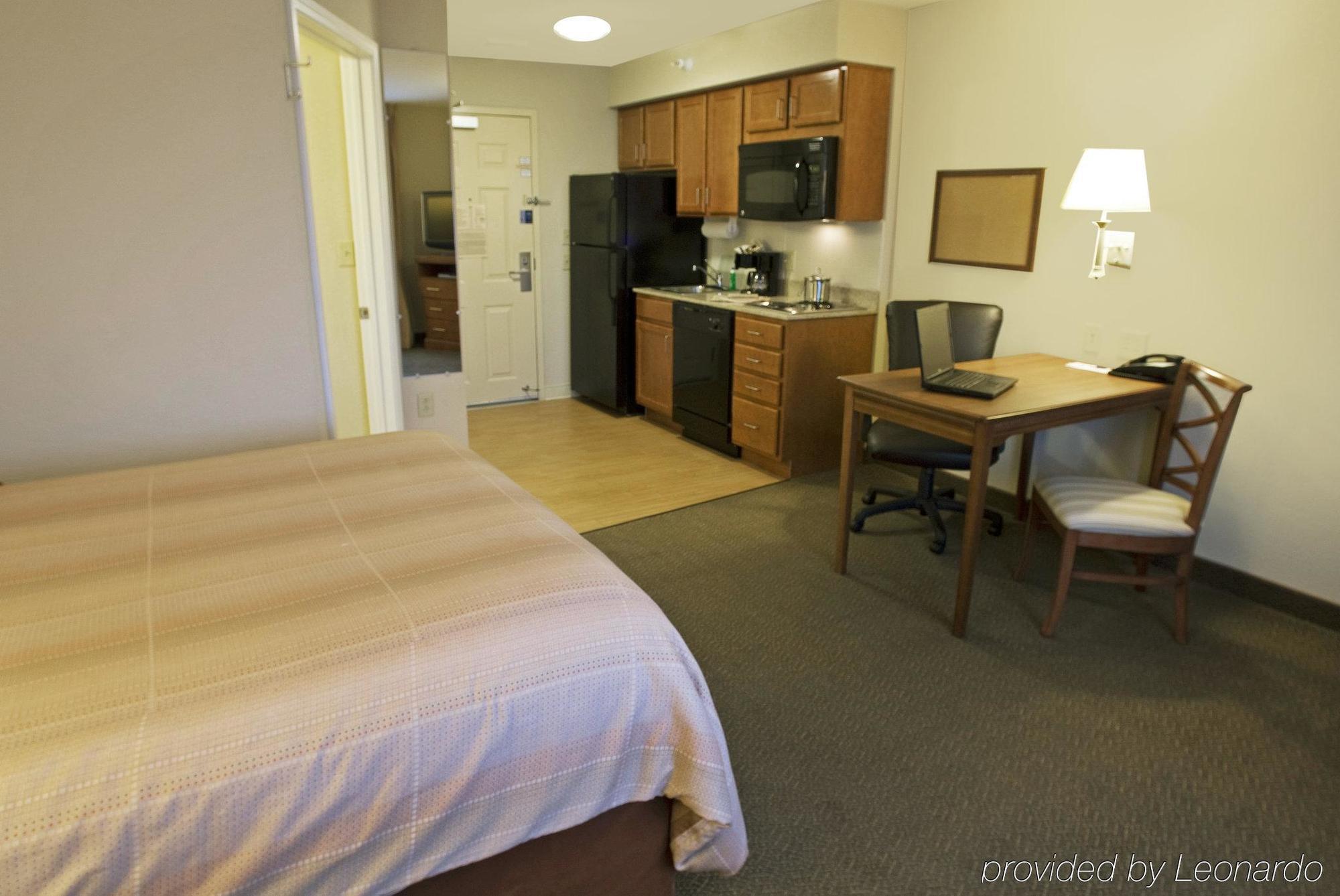 Candlewood Suites Warner Robins By Ihg Стая снимка